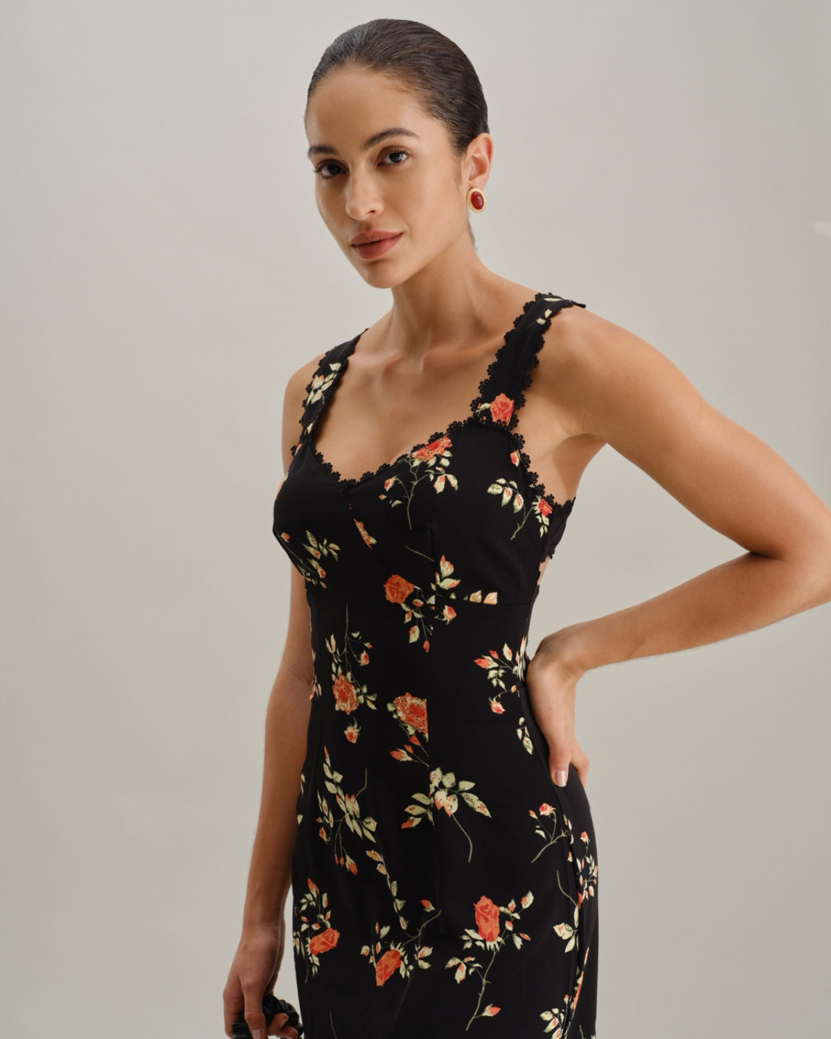 Nora | Black Floral Sleeveless Midi Dress