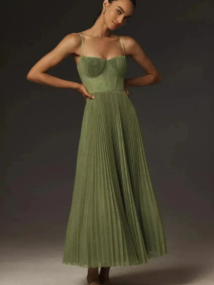 Soline | Pleated Strapless Midi Dress